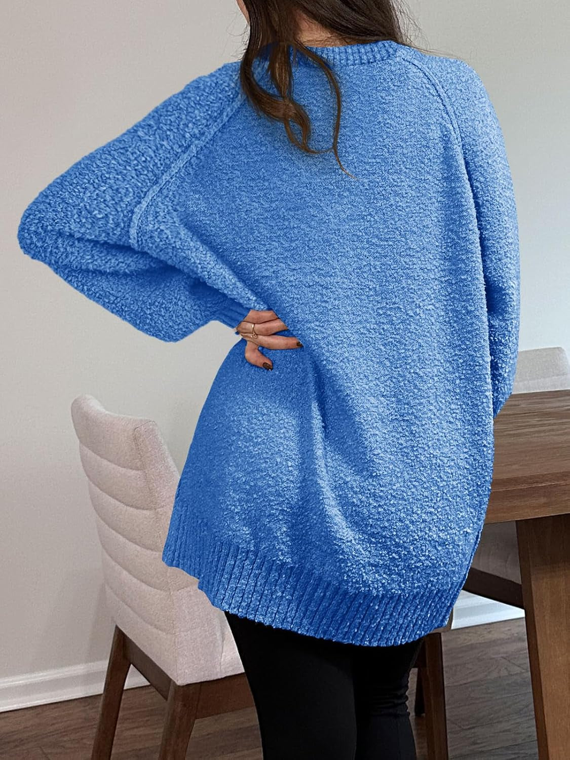 Womens Oversized Sweater 2025 Fall Trendy Fuzzy Crew Neck Long Sleeve Casual Tunic Sweaters